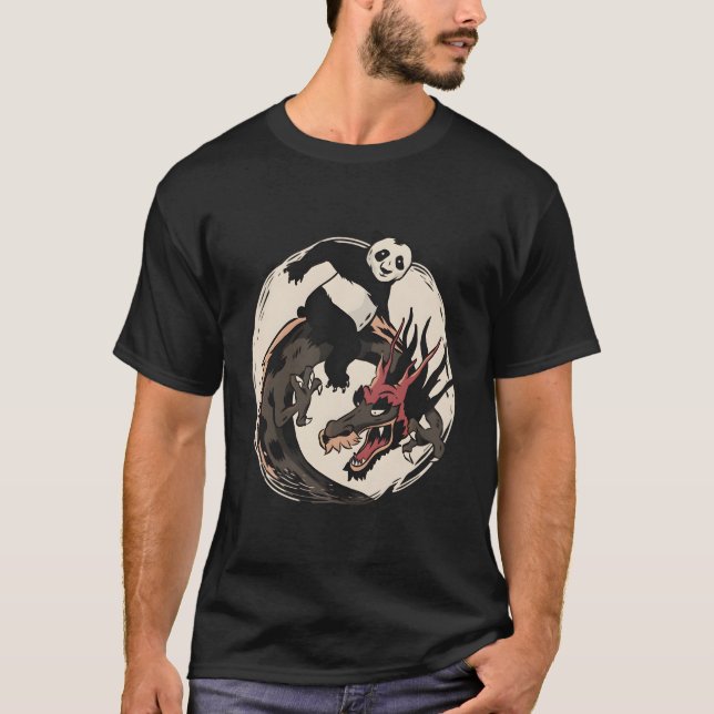 Panda Riding China Dragon T Shirt (Framsida)
