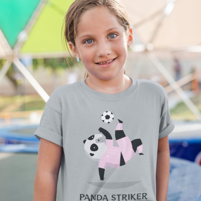 Panda Soccer Striker Girl's Ocer T Shirt (Skapare uppladdad)