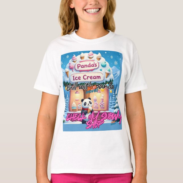 Panda takes bold step in  winter wonderland  t shirt (Framsida)