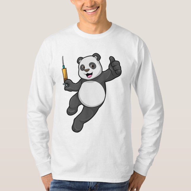 Panda vid vaccinering med spruta t shirt (Framsida)