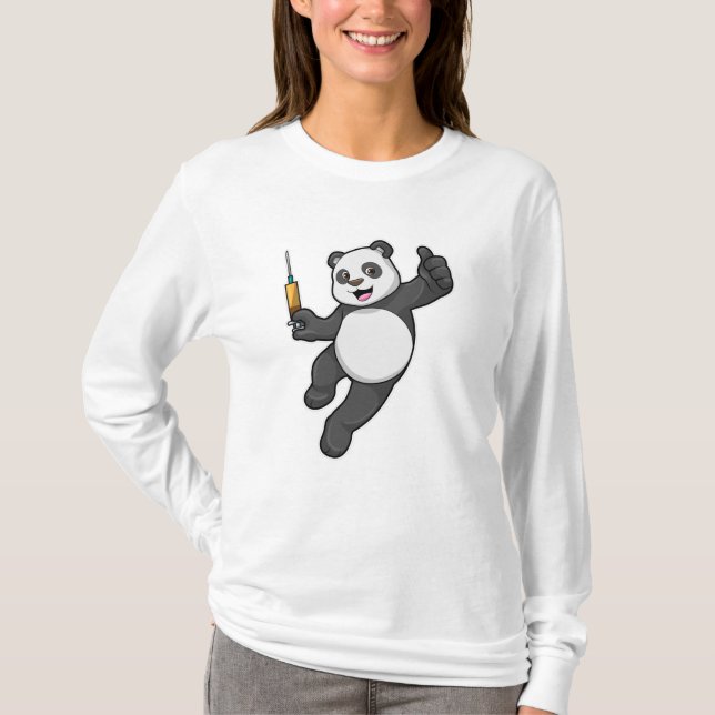 Panda vid vaccinering med spruta t shirt (Framsida)