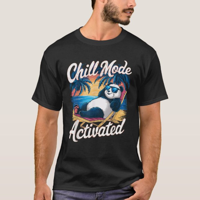 Panda Wearing Sunglass Chill Mode Activated Summer T Shirt (Framsida)