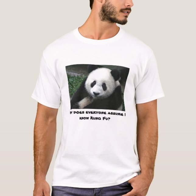Pandaen vet inte kung fu tee shirt (Framsida)