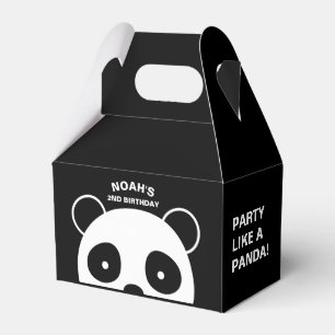 Pandafavören boxas, det svartvita partyet presentaskar