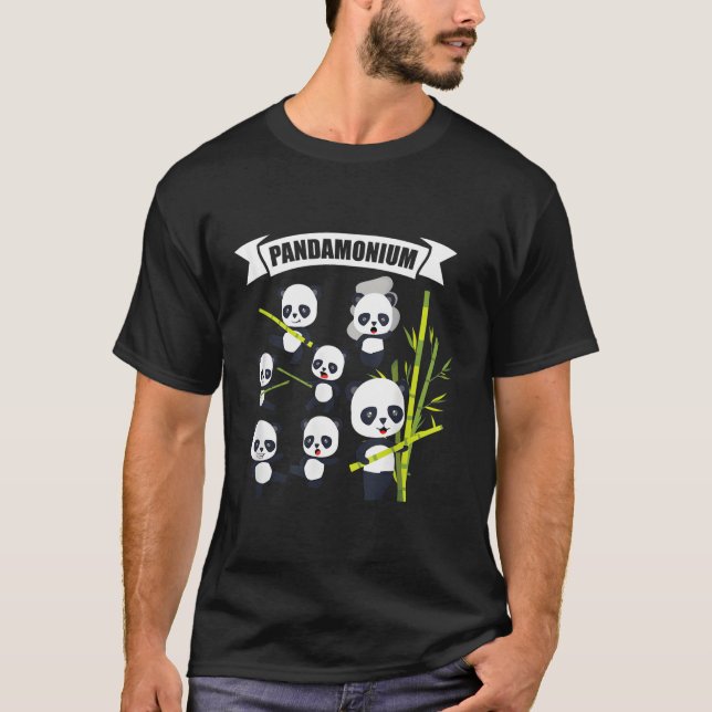 Pandamonium Bambootree I China Panda Bear T Shirt (Framsida)