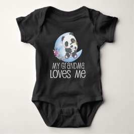 Pandas på månen 🐼 Min mormor älskar mig T Shirt