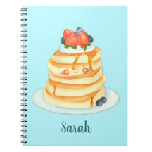 Pankor med flytande form, fruktsocker och grädde