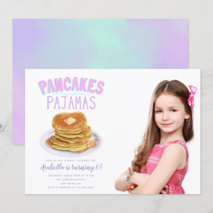 Pannkakor och Pyjamas Flickans Födelsedagsfest Fot Inbjudningar