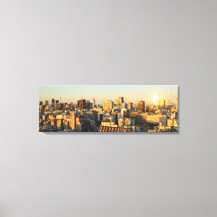 Panorama- beskåda av Cityscape på skymningen Canvastryck