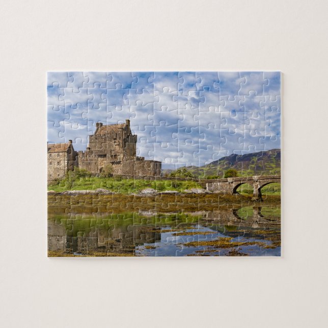 PanoramaEilean Donan slott som beskådas från söder Pussel (Horisontell)