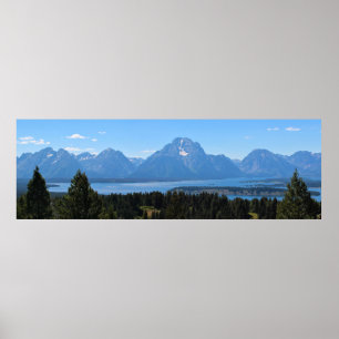 Panoramisk scenibergarvy poster