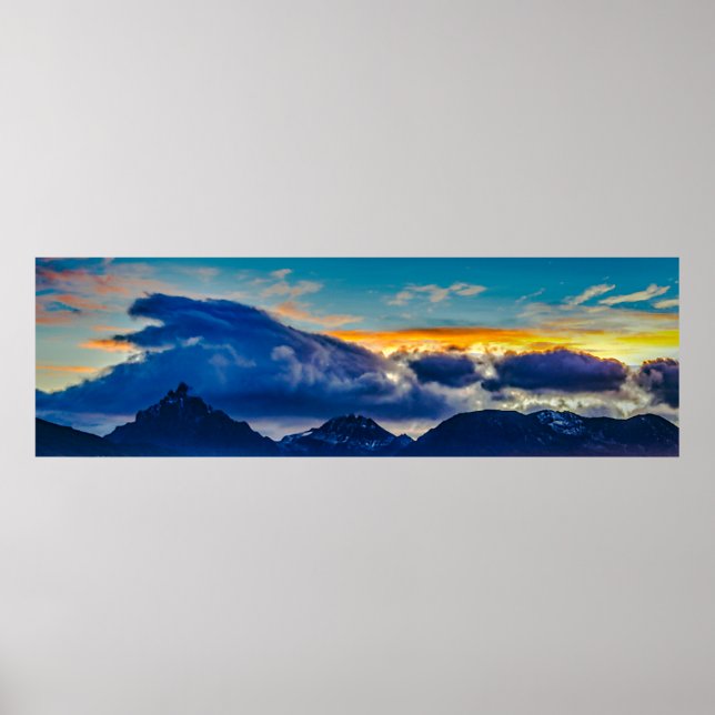 Panoramiska andes berg, ushuaia, argentina poster (Framsidan)