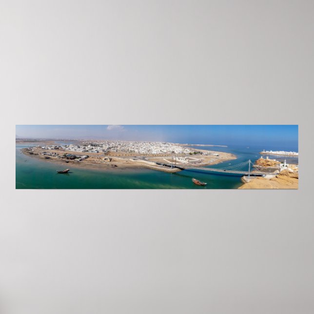 Panoramiska hamnen i Sur - Oman Poster (Framsidan)