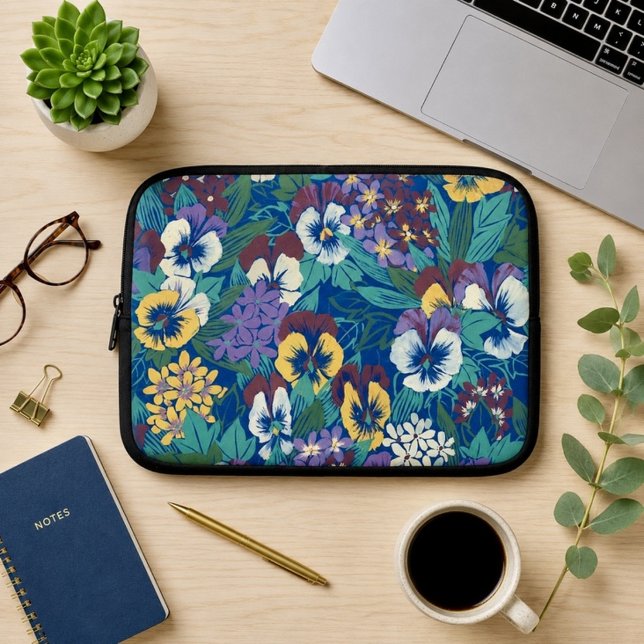 Pansies Laptop Sleeve (Skapare uppladdad)