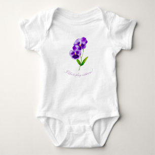 "Pansy Party" på en Onezie och T-shirt (III)