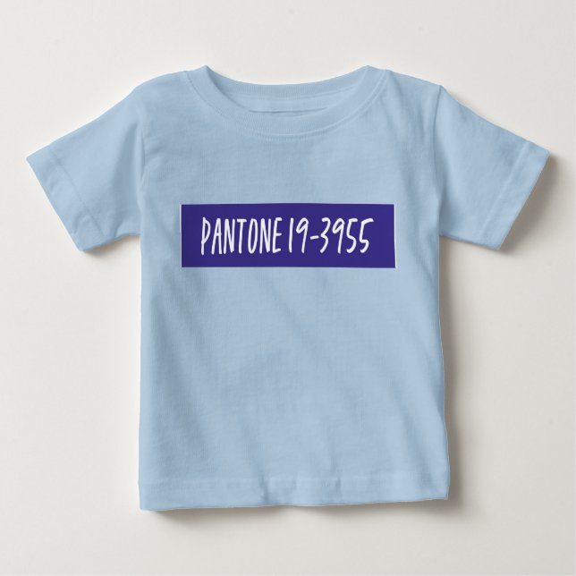 Pantone 19-3955 t shirt (Framsida)