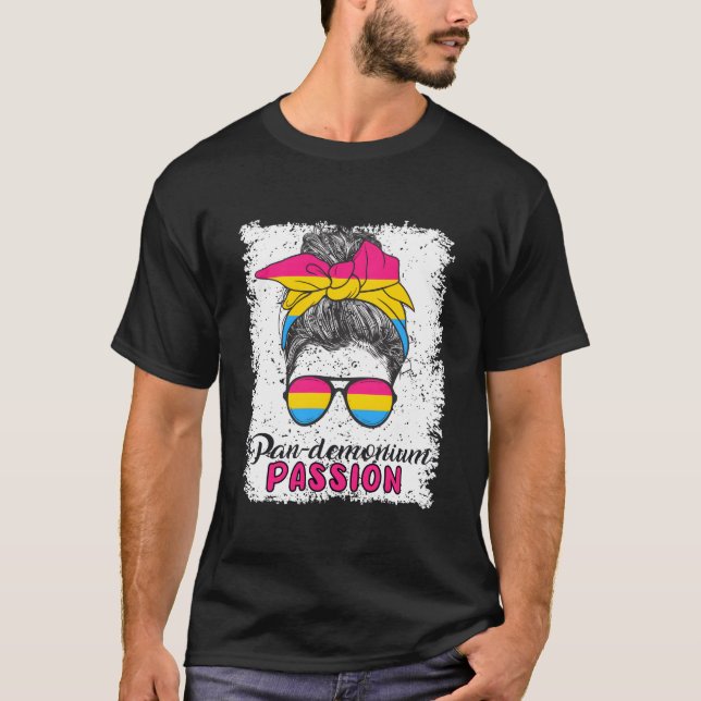 Panual Skämt Pan-Demonium Passion Panual Flagga T Shirt (Framsida)