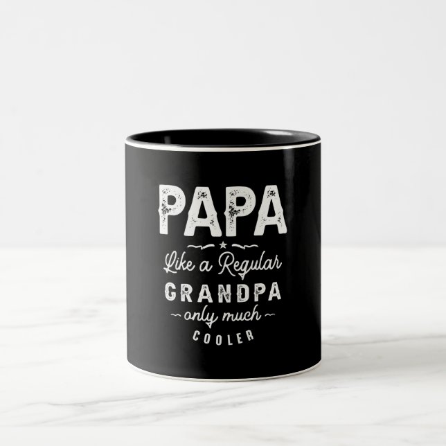 Papa Like a Regular Grandpa Only Much Cooler Två-Tonad Mugg (Center)
