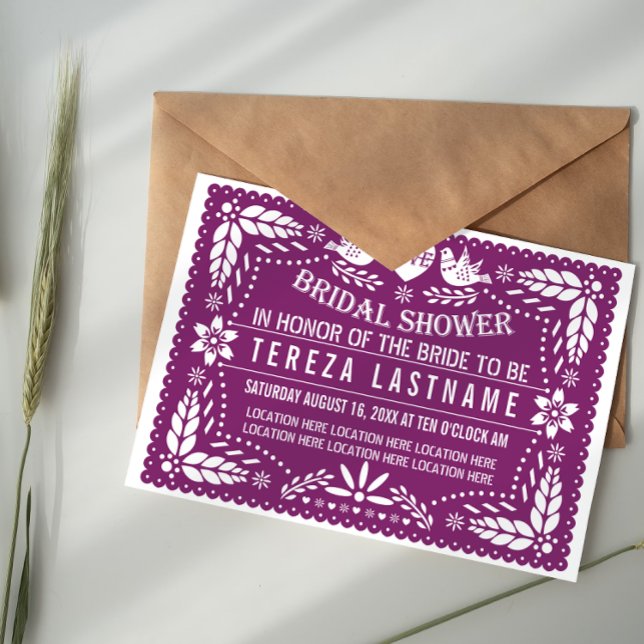 Papel picado, modern lila bröllop möhippa inbjudningar (Skapare uppladdad)
