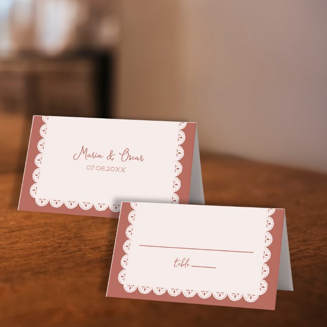 Papel Picado Terracotta Mexican Bröllop Placeringskort (Papel Picado Terracotta Mexican Wedding Place Card)