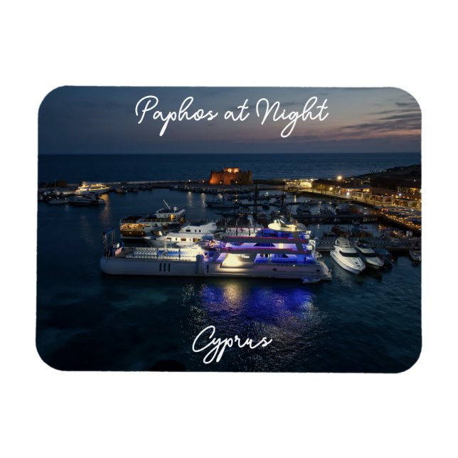 Paphos Castle och hamnnattens draonvy Magnet (Horisontell)
