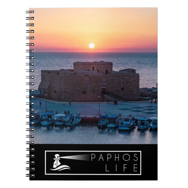 Paphos Castle vid sunset, drone view Anteckningsbok (Framsidan)