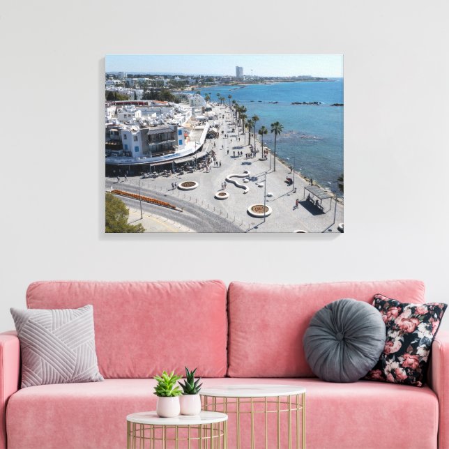 Paphos Sea Front Walk av drone Canvastryck (Insitu (Vardagsrum))