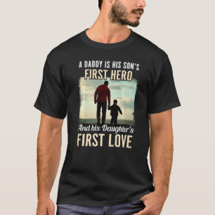 Pappa A Sons First Hero Daughters First Kärlek Far T Shirt