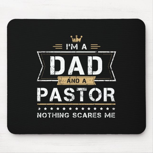 Pappa Amp Pastor Inget Skrämmer Mig Present  Musmatta (Framsidan)