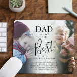 "PAPPA" är du den bästa Namn och offerten för sake Musmatta<br><div class="desc">Modern foto- och citattecken 2-foto-musknapp för pappor, med två valfria bilder som lätt kan hämtas från en dator eller från en mobil, texten "PAPPA du är bäst" i kalligrafiskriptet för elegant, dina barn namn/s och ett citattecken som kan anpassas så att det är unikt och personligt för dig. Denna underbara...</div>