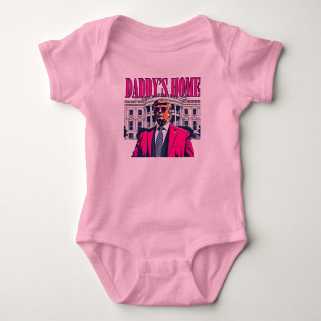 Pappa är hemma Rosa Trump T Shirt (Framsida)