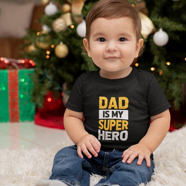 Pappa är min superhjälte t shirt (Skapare uppladdad)