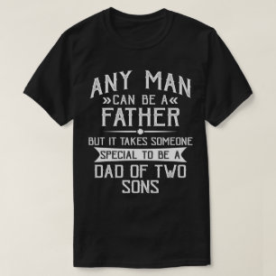 Pappa av två sons Fars dag Gift för Pappa  T Shirt