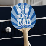 Pappa Blue Ping Pong Champion Paddle Pingisracket<br><div class="desc">Pappa Blue Ping Pong Champion Paddle - han kanske låter dig vinna - men jag tvivlar på det. Quirky Pappa-gåva till pappor. Han behöver en ny boll också - kolla in min butik eller i samlingen</div>