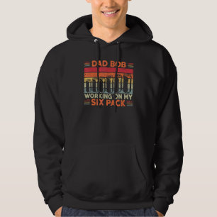 Pappa Bod som arbetar med sex paket med öl Manar F Hoodie