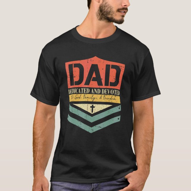 Pappa dedikerat och hängivet Lycklig Fars dag Vint T Shirt (Framsida)