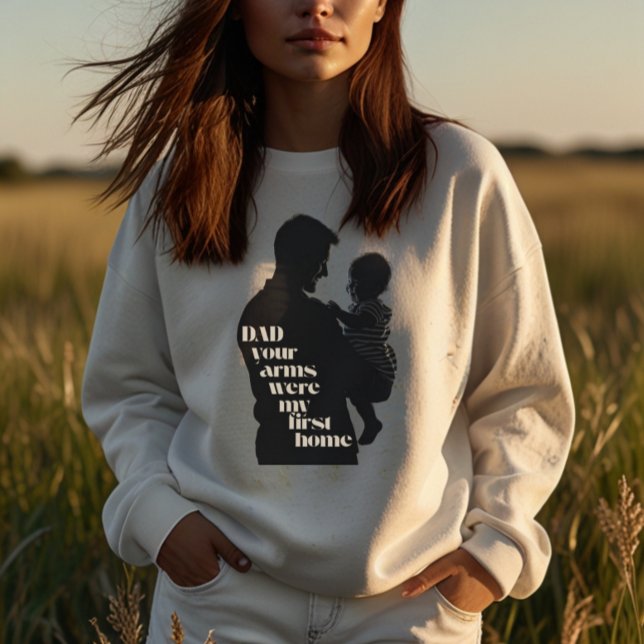 Pappa, din Arm var mitt första hem | Kvinnors T Shirt (Skapare uppladdad)