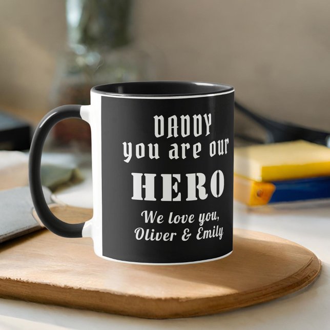 Pappa du är vår hjälte far familj svart mugg (Skapare uppladdad)