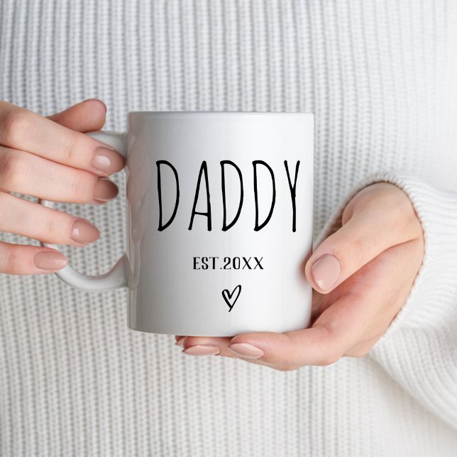 Pappa Est 2025 Nya föräldrar första gången pappa b Kaffemugg (Skapare uppladdad)