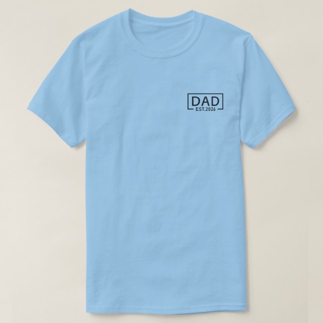 Pappa Est. 2026: Baby 2026, Logotyp Pappa 2026 T Shirt (Design framsida)