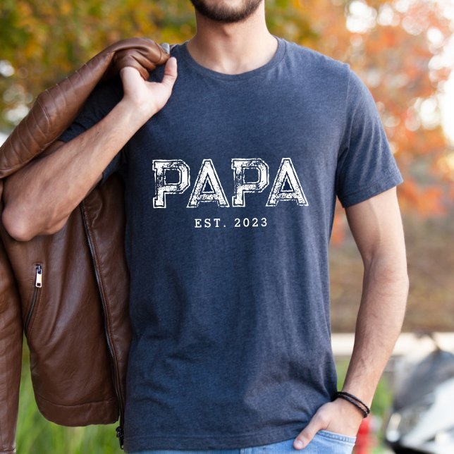PAPPA EST Anpassningsbar Gift för Pappa T Shirt (Skapare uppladdad)