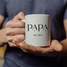 Pappa Est. Datum med Barns Namn | Modern text Kaffemugg