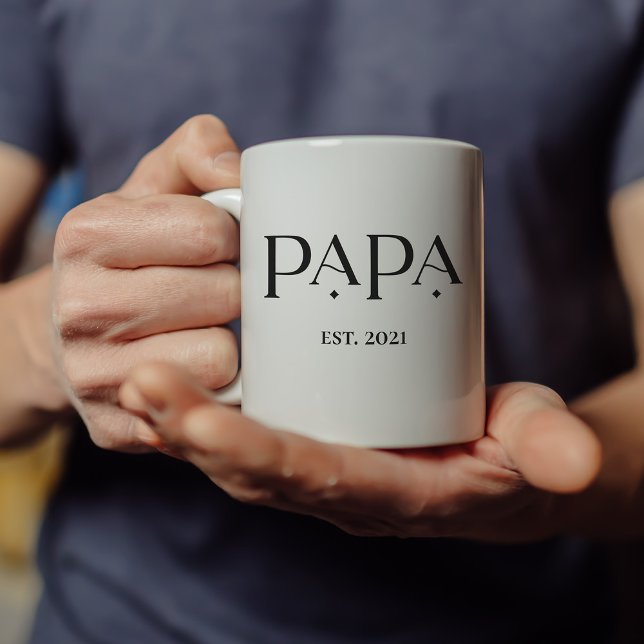 Pappa Est. Datum med Barns Namn | Modern text Kaffemugg (Skapare uppladdad)
