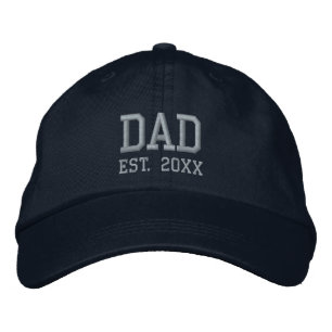 Pappa Est. Ljusblå textmall Broderad Keps