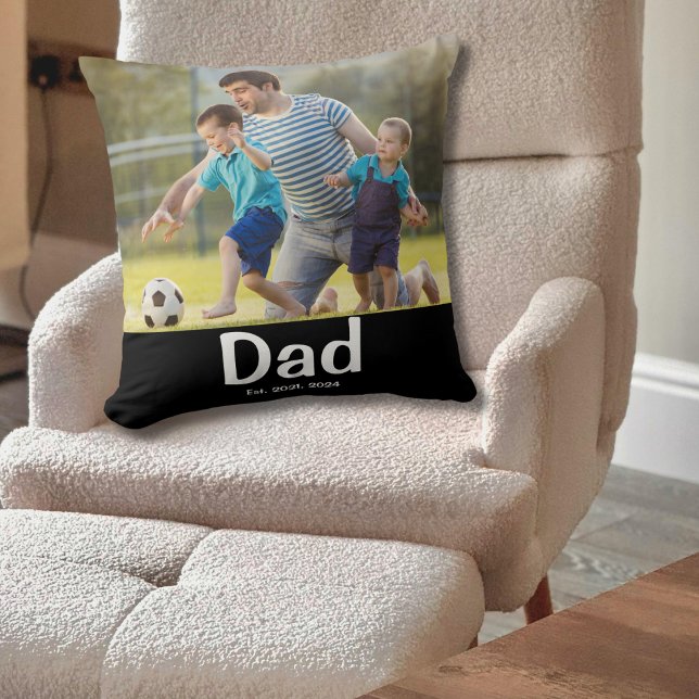 Pappa etablerad Foto  Kudde (Skapare uppladdad)