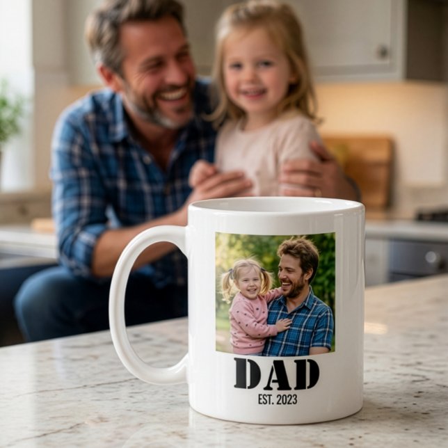 Pappa Etablerade Enkel Fet Svart Teckensnitt Kaffemugg (Dad Established Simple Bold Black Text + Personalized Photo on Coffee Mug)