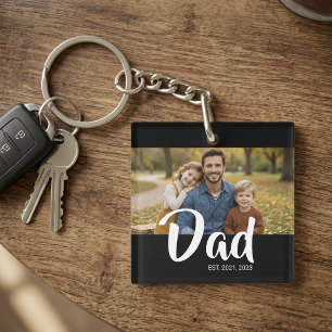 Pappa etablerade modernt manusfoto
