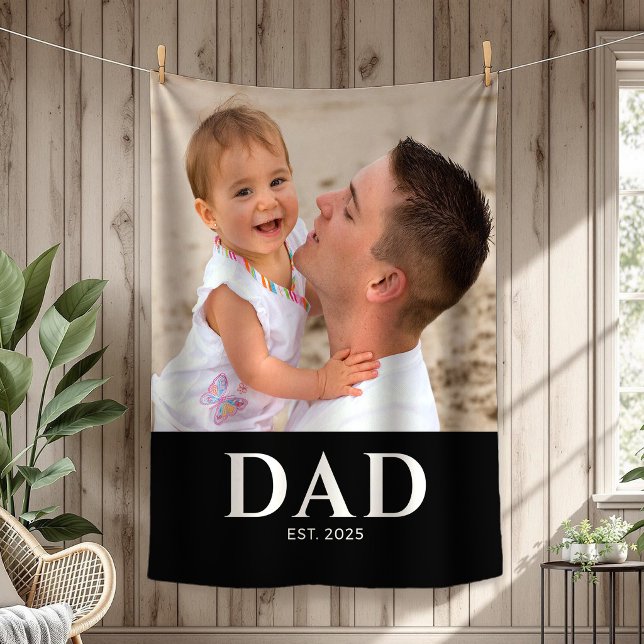 Pappa etablerade svart modern foto fleecefilt (Skapare uppladdad)