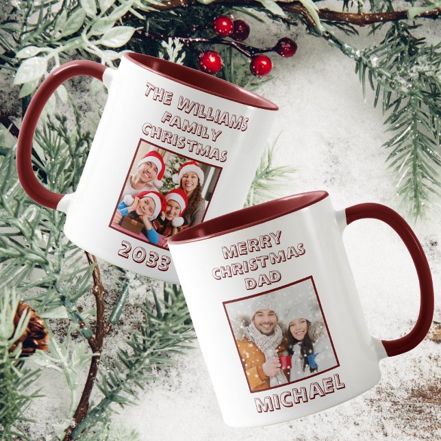 Pappa-familjens julfoto Maroon & White Mugg (Front And Back)