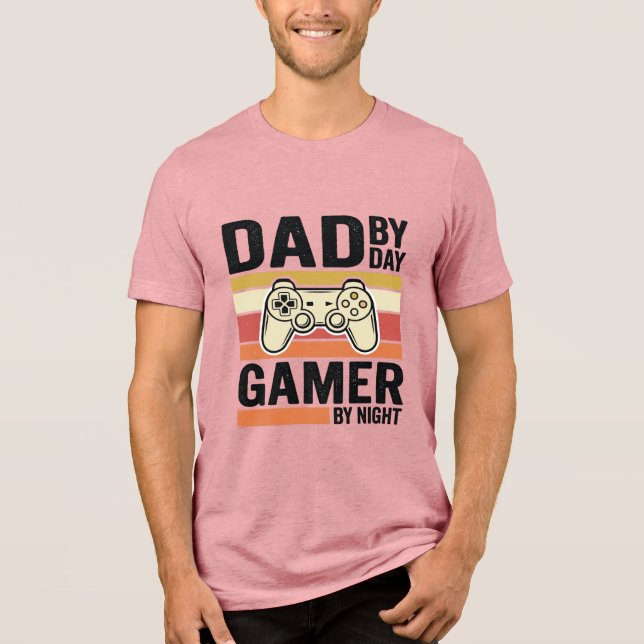 Pappa Gamer Vintage Kontroll T-Shirt Design_1 (Framsida)